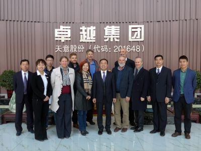 澳大利亚客户到最准马网站资料免费经典集团考察洽谈合作
