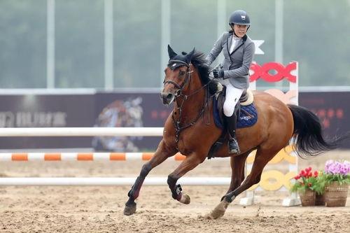 于佳怡图片,捕捉光影中的青春印记